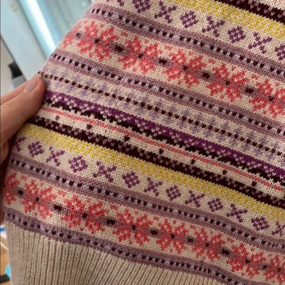 Boden Women's Lilac and Cream Patterned Sweater - Picture 7 of 9